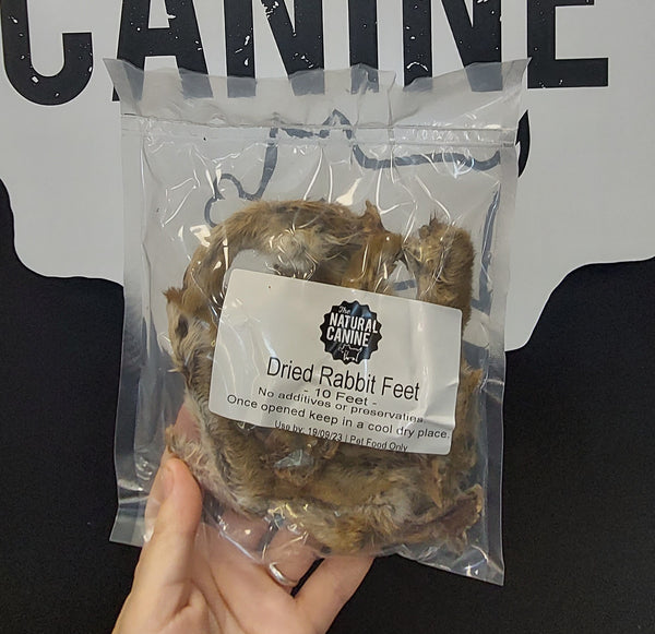 Dried Rabbit Feet (Fur on) – The Natural Canine